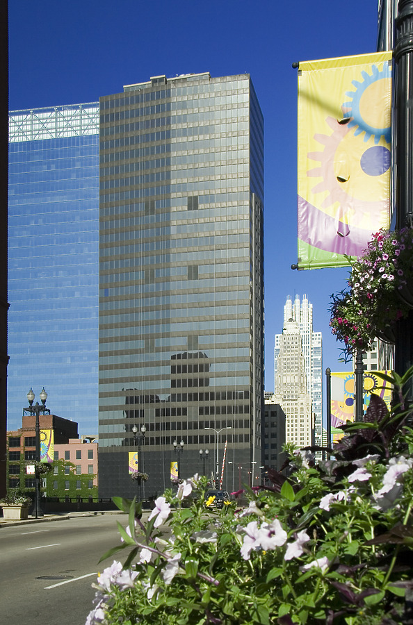150 North Wacker by Pavel Toczynski