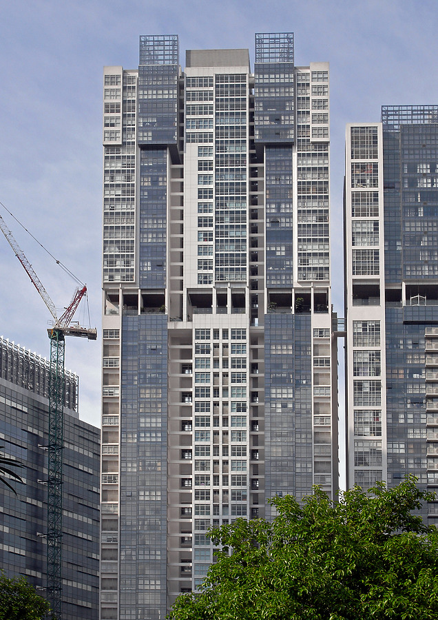Icon Loft Tower 2 by Horst Kiechle