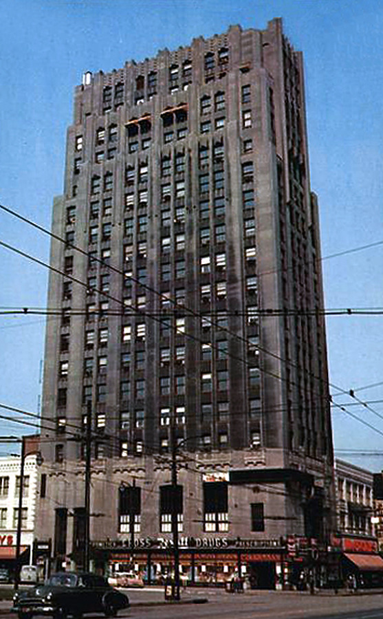 Metropolitan Tower by Wilbur Evans