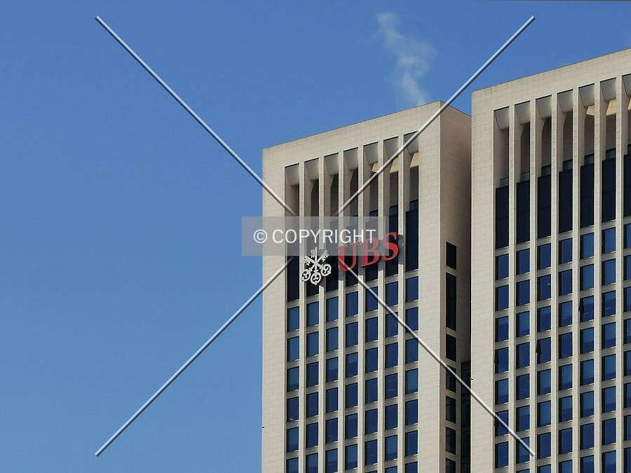 OpernTurm by Nephilim