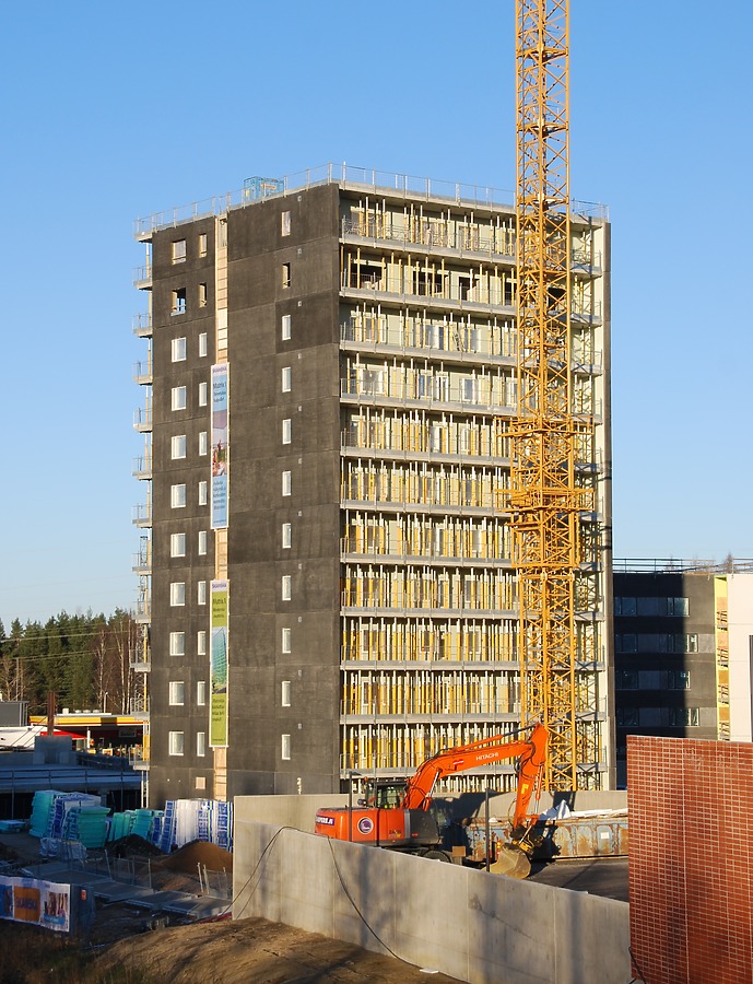 Tampereen Matrix I by Huopa