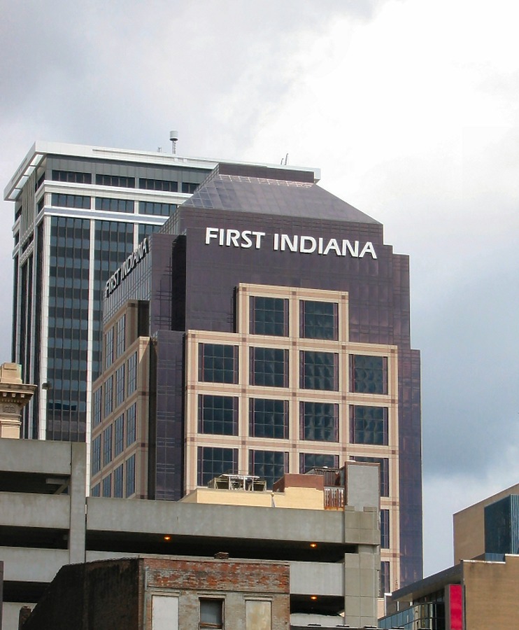 BMO Harris Bank Plaza by James Peacock