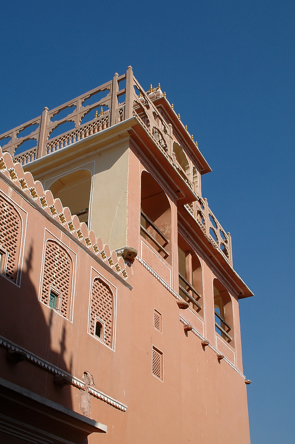 Hawa Mahal by John Bek