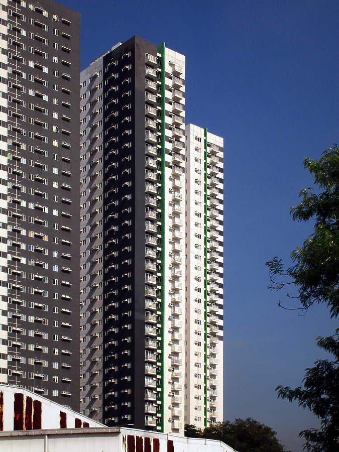 Amaia Skies Cubao, Tower 1 by Daniel Kieckhefer