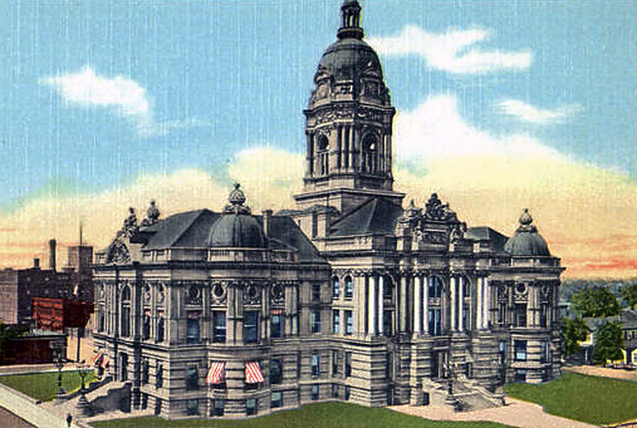 Old Vanderburgh County Courthouse by Loge News Co.