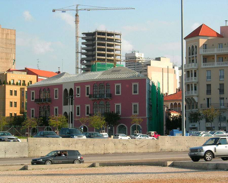 Sursock Tower by Nareg Karamanoukian