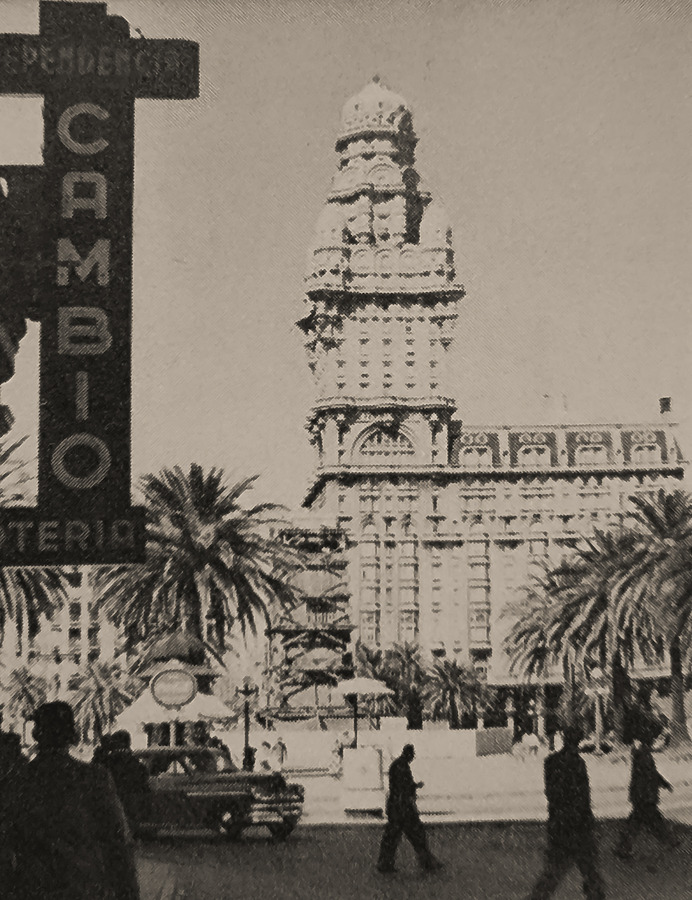 Palacio Salvo by A. L. Koolish