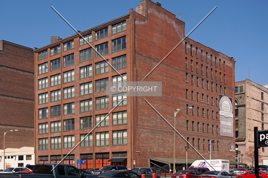 Vangard Lofts