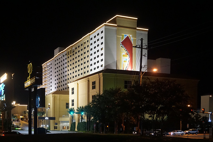 Golden Nugget Expansion Tower by Ryan Hildebrand
