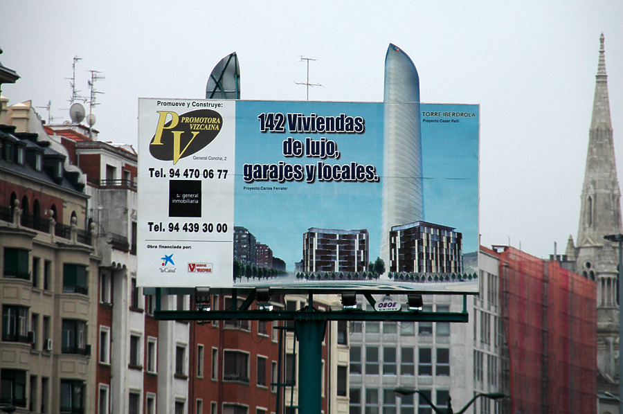 Torre Iberdrola by John Bek