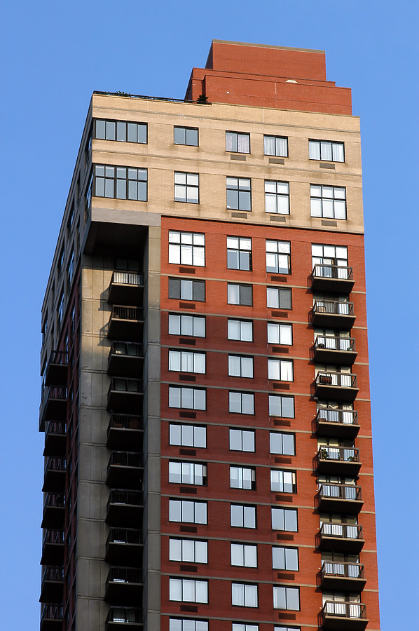 Highpoint Condominiums by Scott Murphy