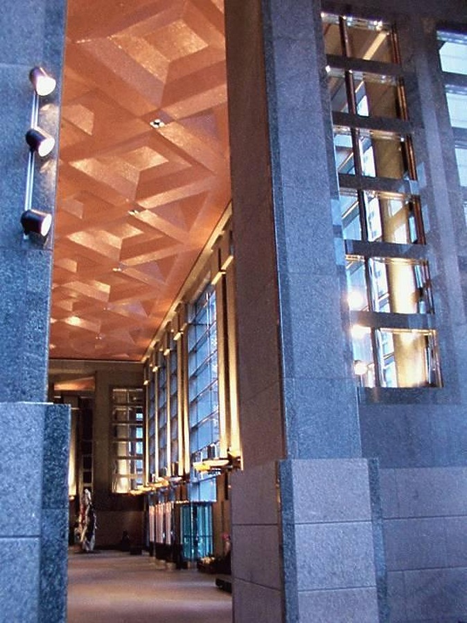Leo Burnett Building by Daniel Kieckhefer