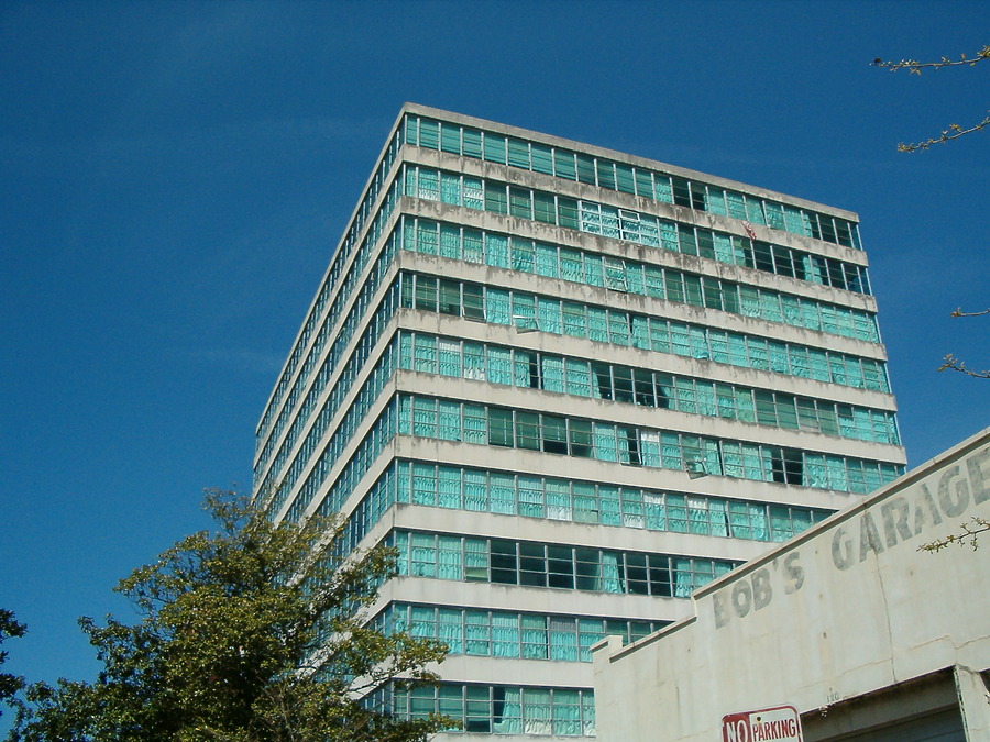 Drayton Towers by Rodney Gunn