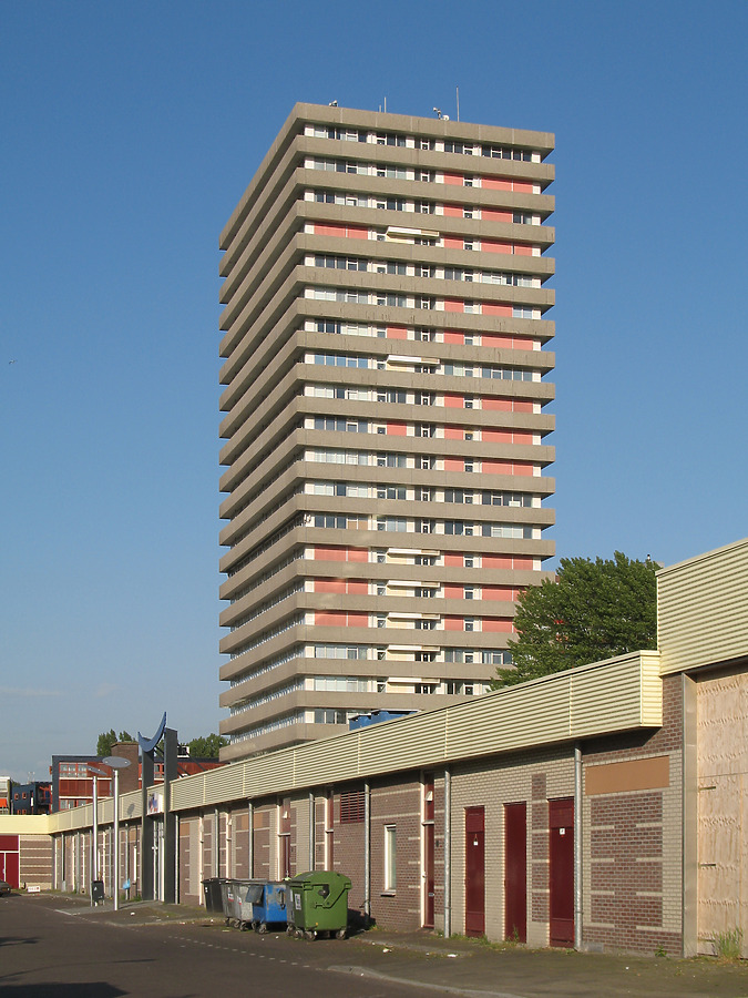Torenhove by Michiel van Dijk