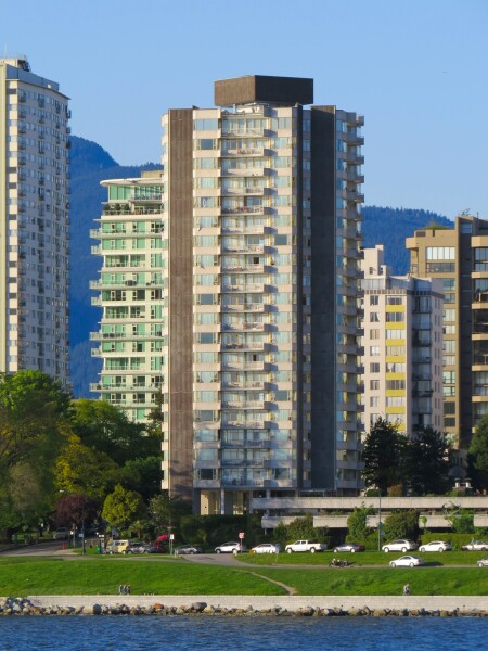 Laurier House