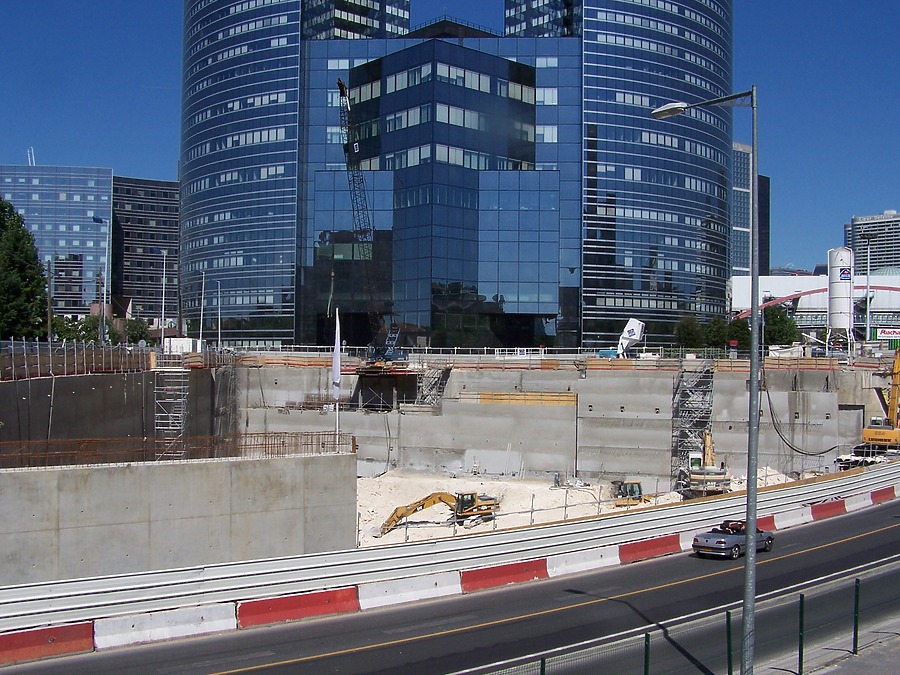 Tour Granite by Florian Barbier