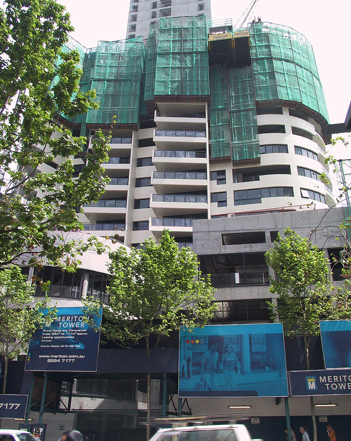 Meriton Tower by John Bek