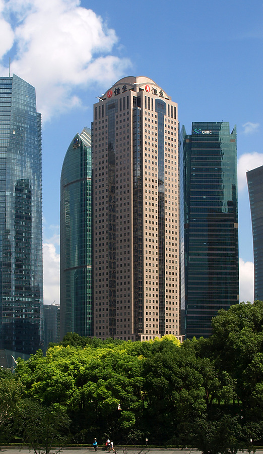 HSBC Tower by Marshall Gerometta