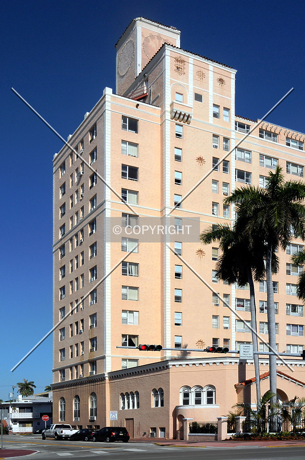 The Blackstone by Jorge Molina