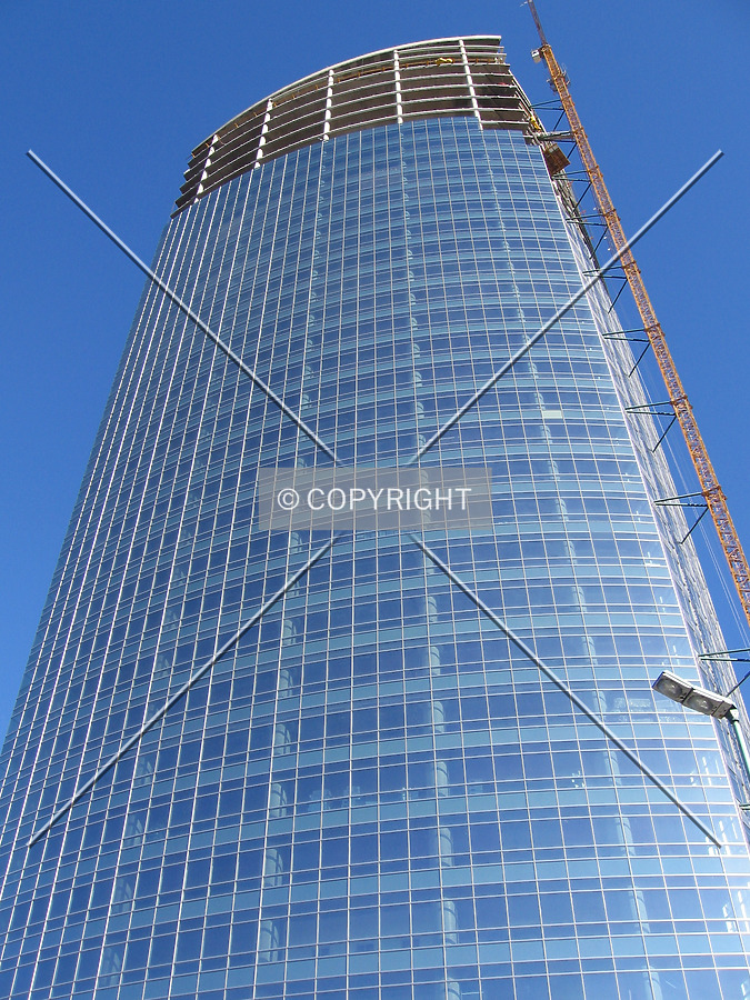 Torre Repsol YPF by Maximiliano Buono