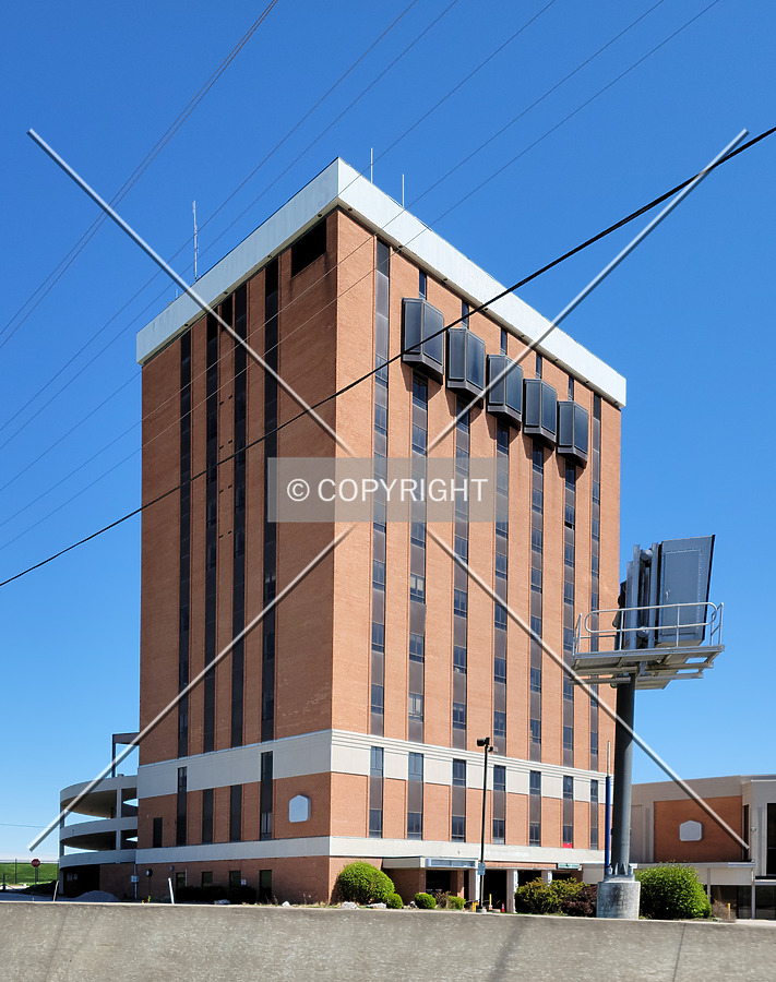 Executive Office Suites by Ryan Hildebrand