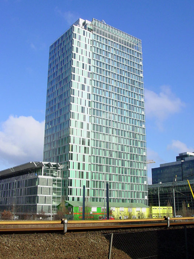 WTC H Toren by Michiel van Dijk