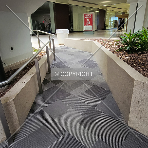 Chesterfield Mall by Ryan Hildebrand