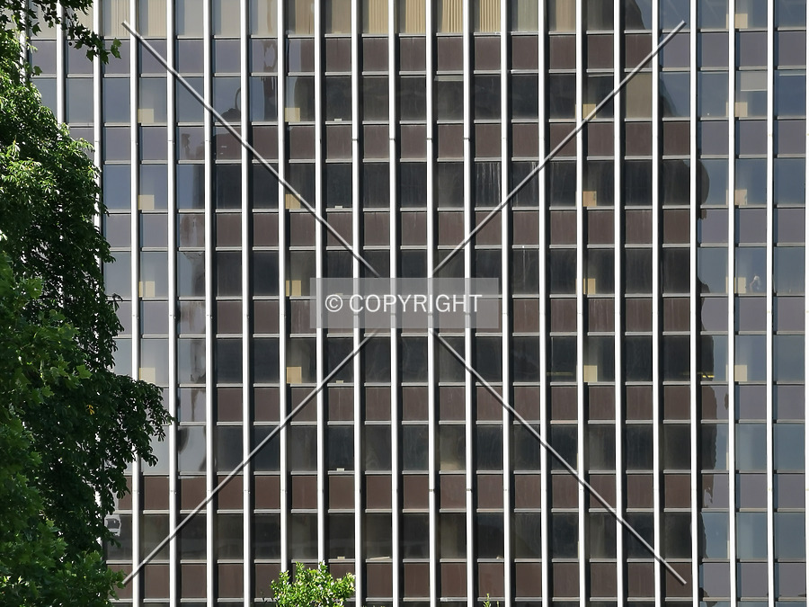 Frankfurter Büro Center by Nephilim