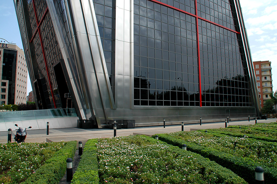 Puerta de Europa II by John Bek