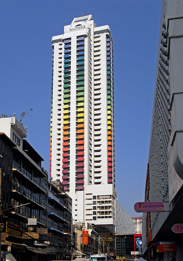 Baiyoke Tower I by Horst Kiechle