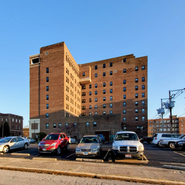 Wolford Apartments