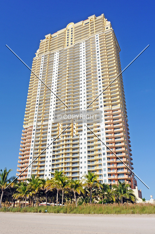 Acqualina Ocean Residences and Resort by Jorge Molina