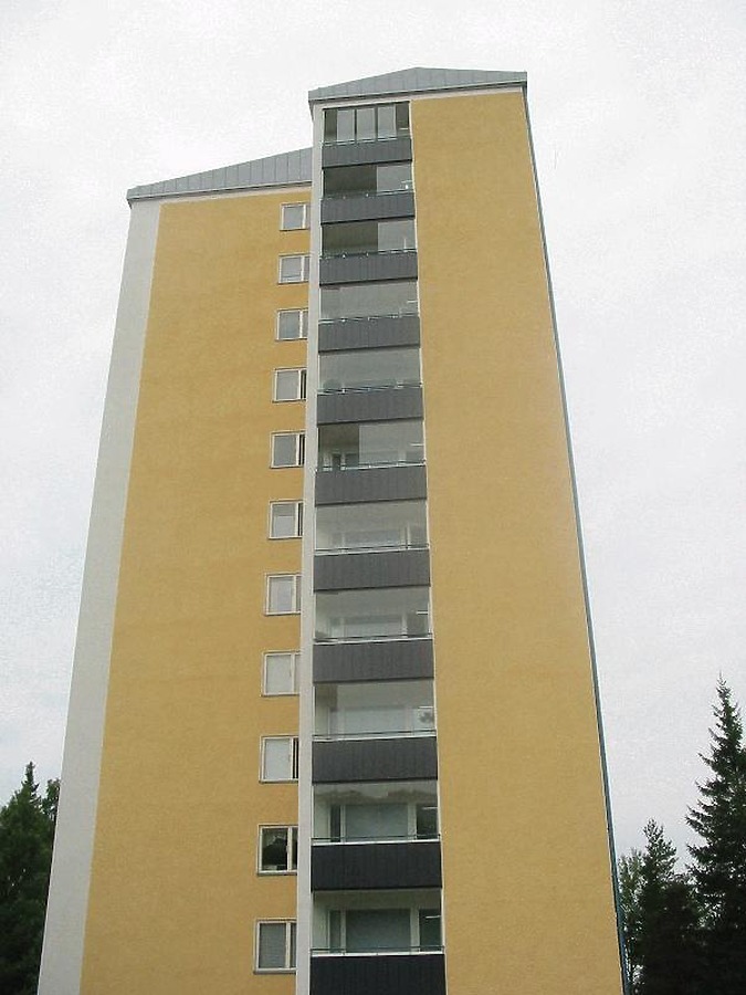 Ida Aalbergintie 3 A II by Tomi Eronen