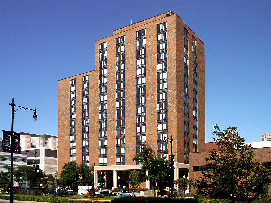 UIC Single Student Residence by Daniel Kieckhefer