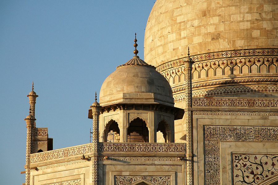 Taj Mahal by John Bek