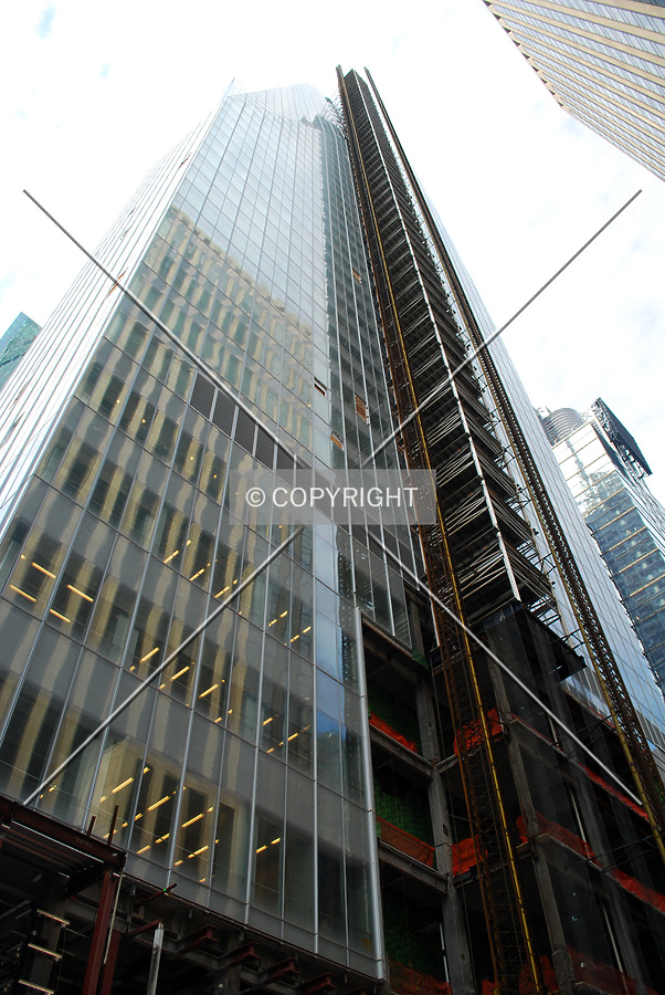 Bank of America Tower by Royce Douglas