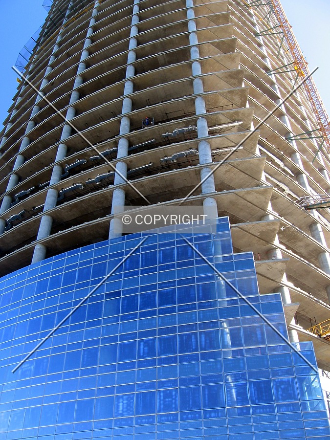 Torre Repsol YPF by Maximiliano Buono