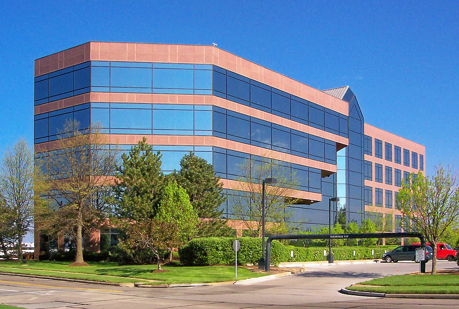 Manchester/270 Office Center I by Ryan Hildebrand