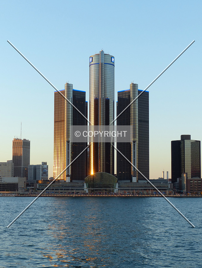 Detroit Marriott at the Renaissance Center by Nate Lindsey