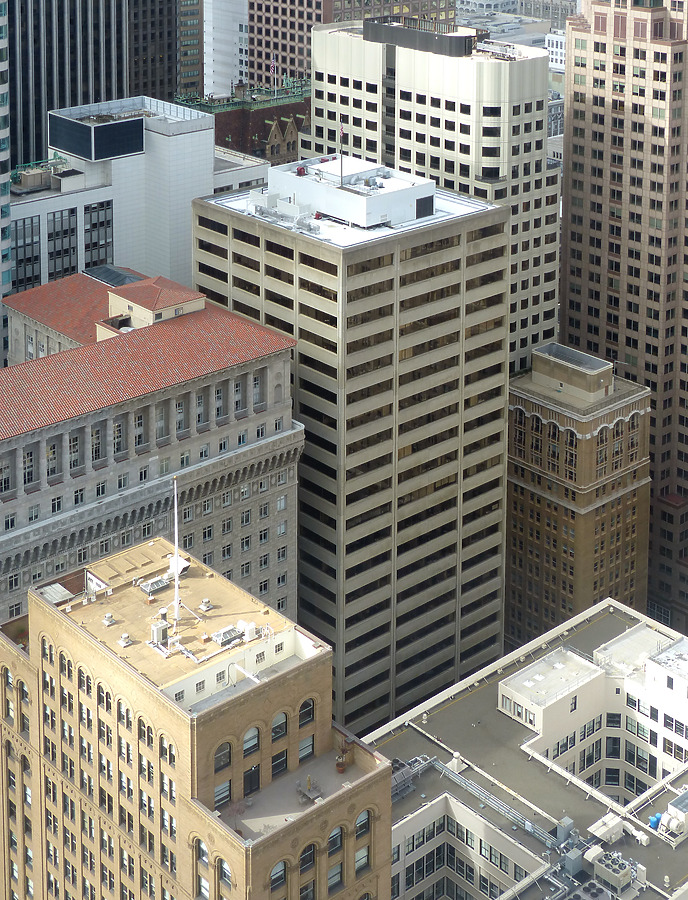 180 Montgomery Street by Nate Lindsey