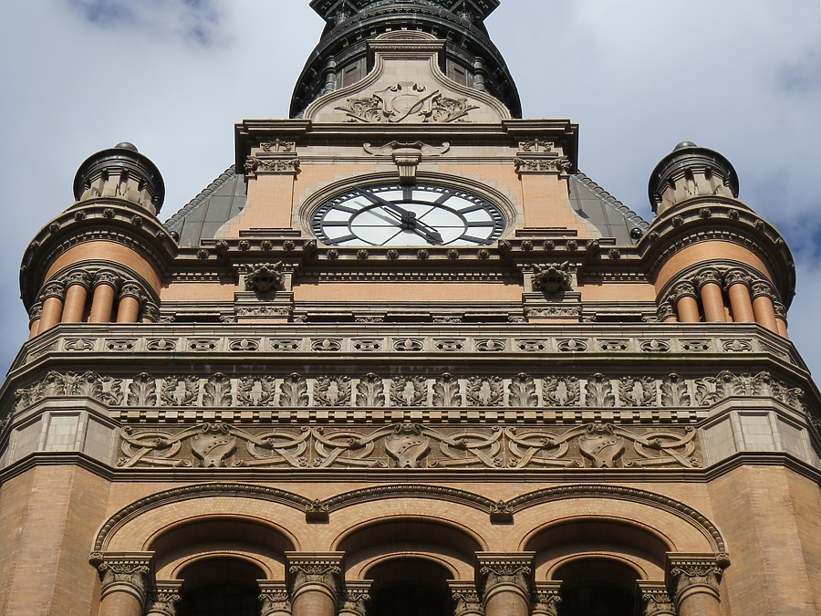 Milwaukee City Hall by James Peacock