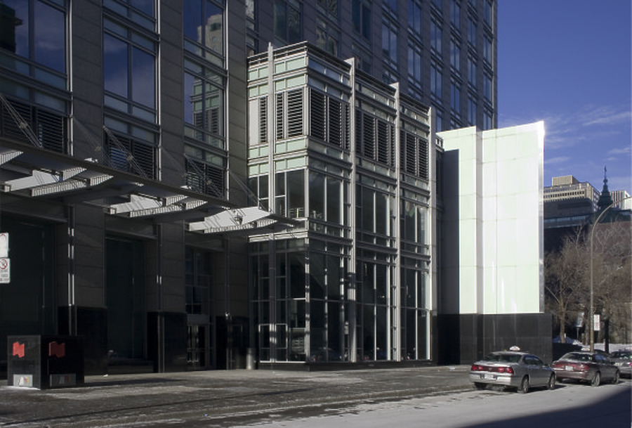 Le 1250 Boulevard René-Lévesque by Pavel Toczynski