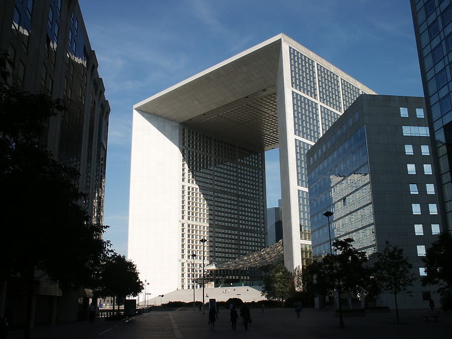 La Grande Arche by Daniel Kieckhefer