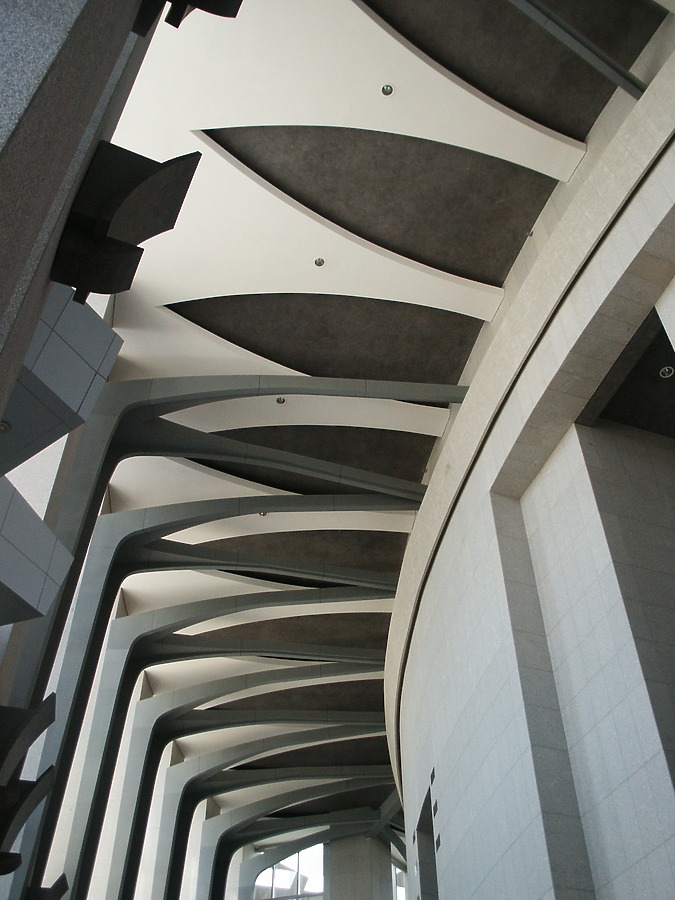 Kingdom Centre by Daniel Kieckhefer