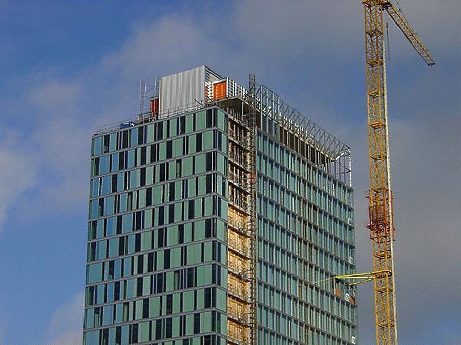 WTC H Toren by Michiel van Dijk