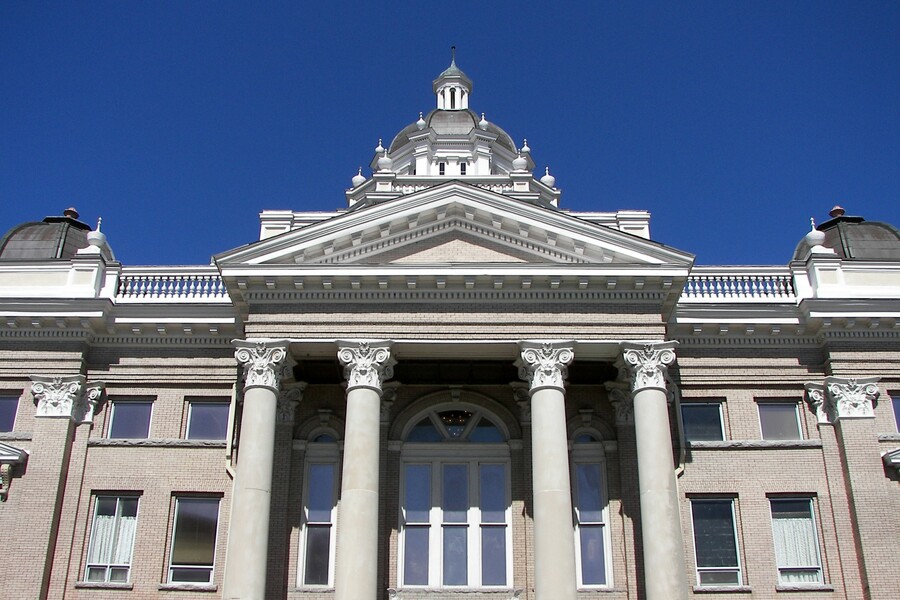 Lowndes County Courthouse
