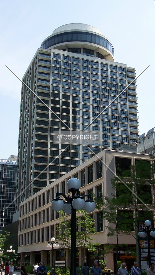 Ottawa Marriott Hotel by Eric Blyth