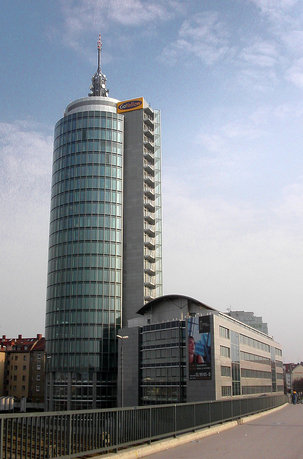 Munich City Tower by Cesar Serrano