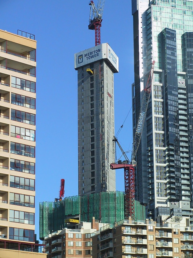 Meriton Tower by John Bek