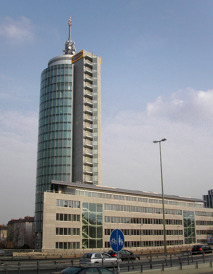 Munich City Tower by Cesar Serrano